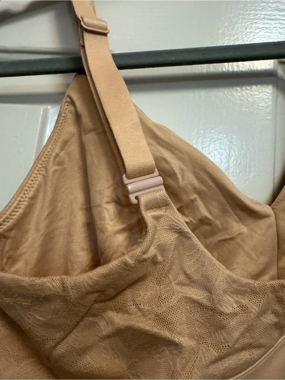 Tommy John Nude/Beige Lace Wireless Comfort Bra - Picture 4 of 5